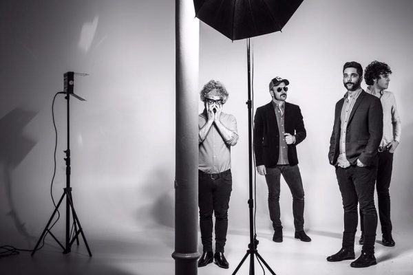 León Benavente ha grabado 'Televisión' con Bunbury. Foto: Gustaff Choos.