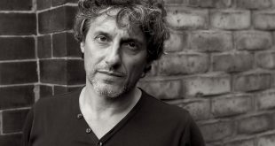 Miguel Ángel Rosales, director del documental Gurumbé