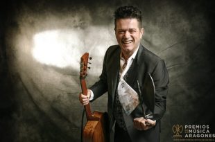 Santiago Auserón 'Juan Perro' en los XVIII Premios de la Música Aragonesa Aragón Musical. Por: Jal Lux.