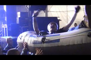 Will Spector y Los Fatus en 'Un documental al grupo equivocado'