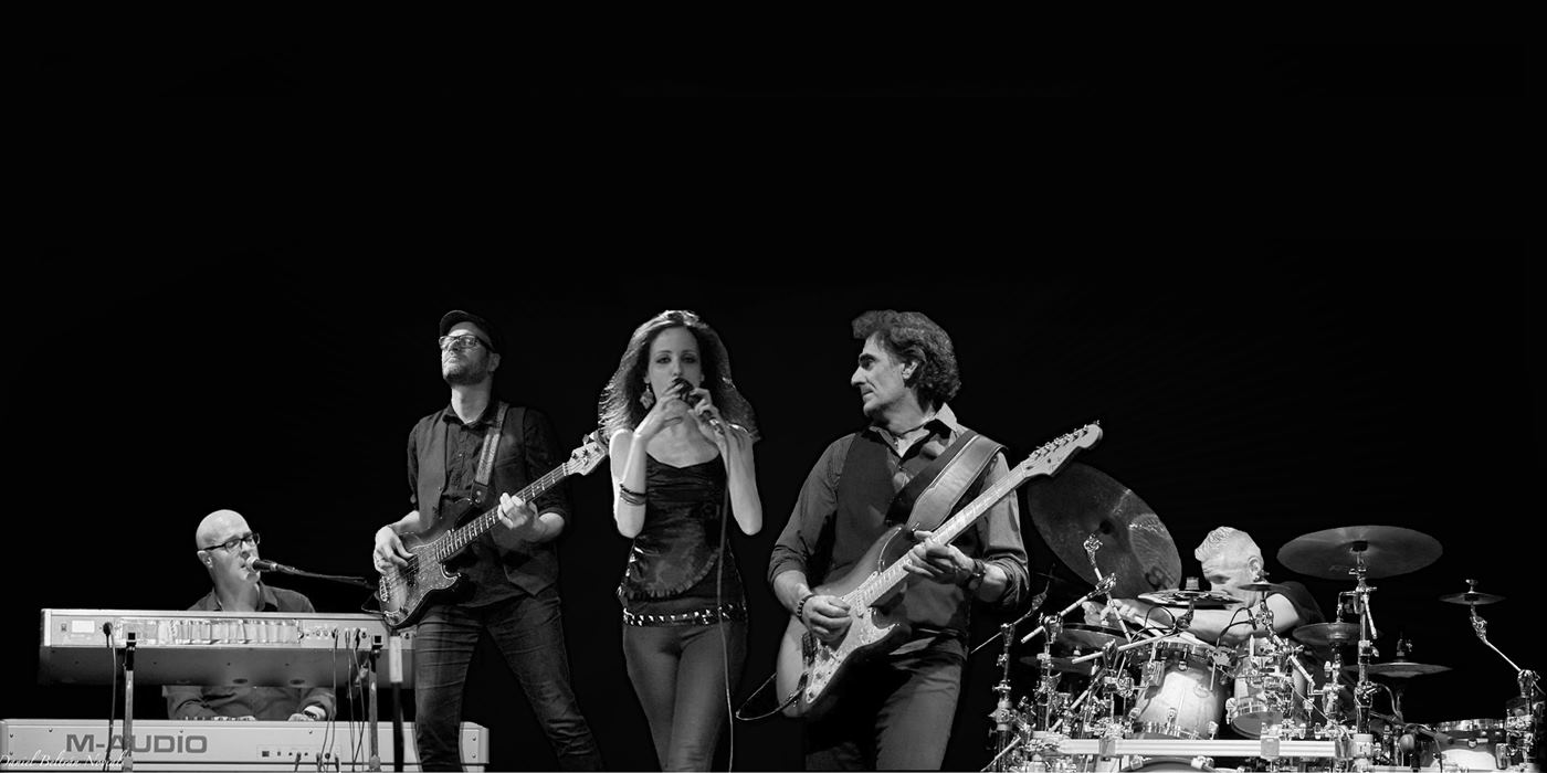Silvia Solans & Arrazola Blues Band