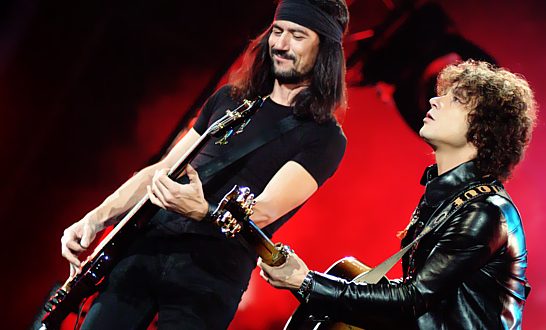 Héroes: Silencio y Rock & Roll