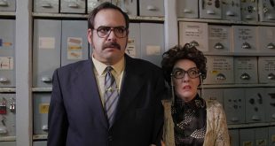 Los actores y músicos Jorge Usón y Carmen Barrantes protagonizan 'Con lo bien que estábamos (Ferretería Esteban).