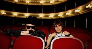 Ya está bien, single de Llorente y Cuti en el Teatro Principal de Zaragoza