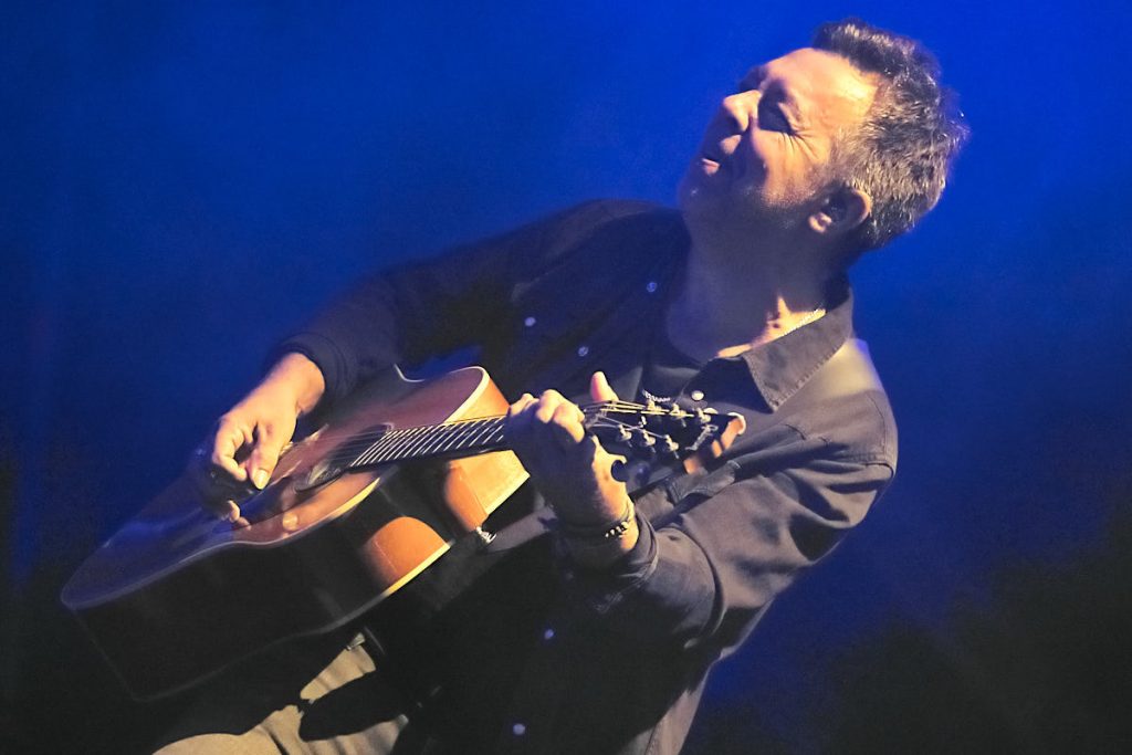 Pablo Alborán. Plaza del Pilar de Zaragoza, 11/10/22. Foto, Luis Lorente