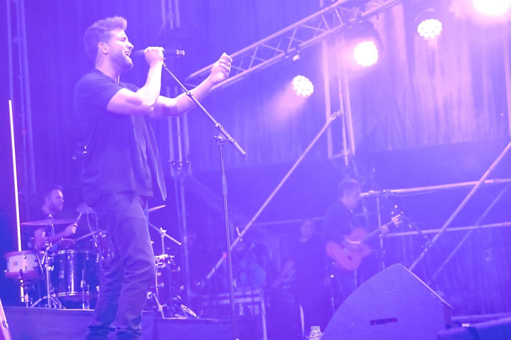 Pablo Alborán. Plaza del Pilar de Zaragoza, 11/10/22. Foto, Luis Lorente