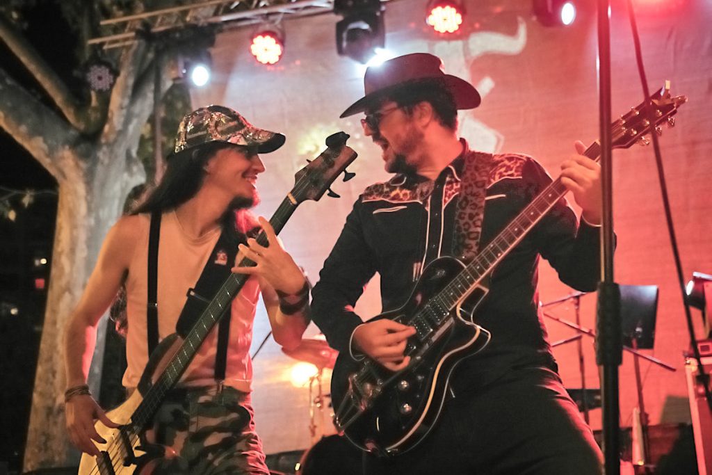 Los Drunken Cowboys. Parque Bruil, Zaragoza 12/10/22. Por Luis Lorente