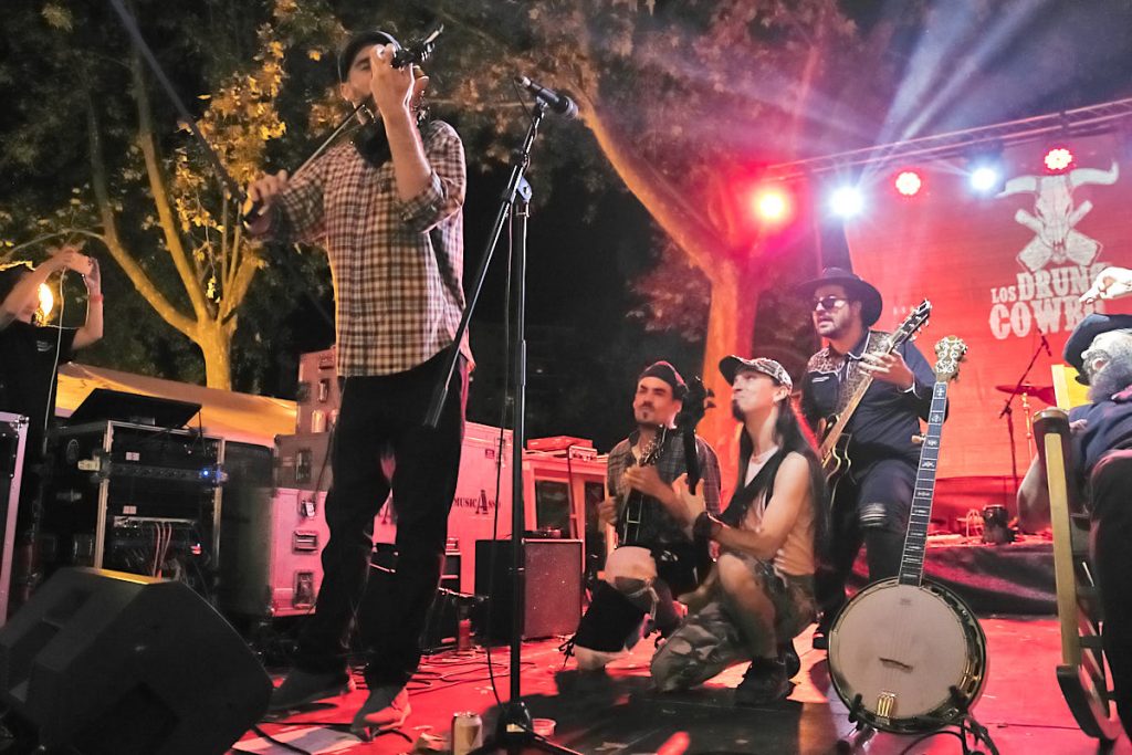 Los Drunken Cowboys. Parque Bruil, Zaragoza 12/10/22. Por Luis Lorente