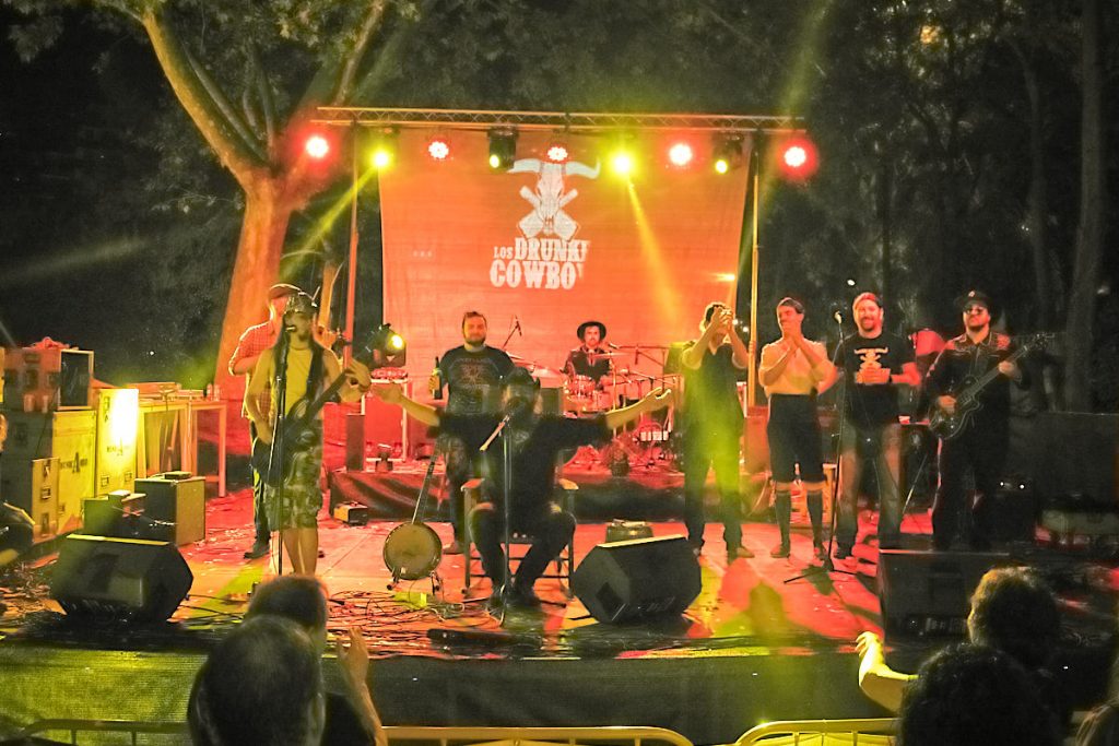 Los Drunken Cowboys. Parque Bruil, Zaragoza 12/10/22. Por Luis Lorente