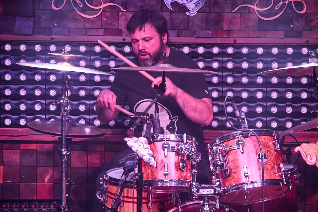 Las Novias. Rock & Blues Café, 14/4/23. Foto, Luis Lorente
