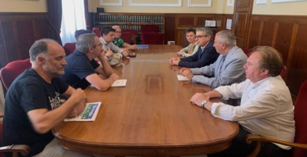 Presentación el Festival Extrarradios en la sede de la Subdelegación del Gobierno en Huesca.