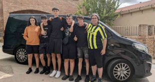 Kalumnia momentos antes de salir a la carretera para grabar su disco de debut en Asturias.