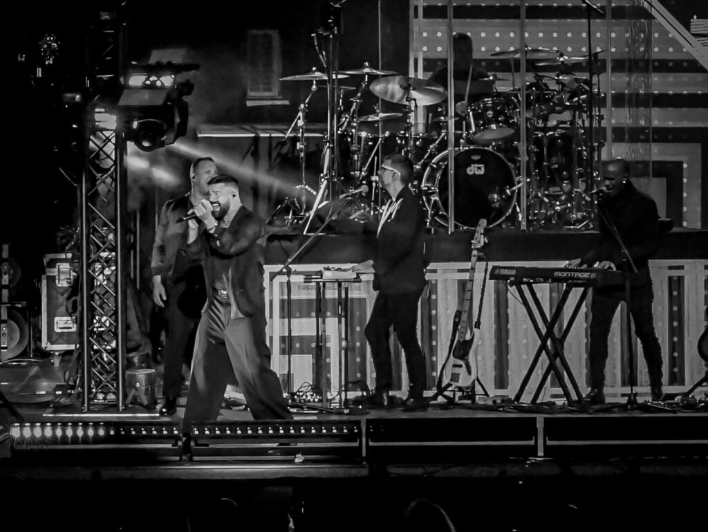 Ricky Martin + Yadam. Pirineos Sur, 14/7/2024. Por @phastoreli