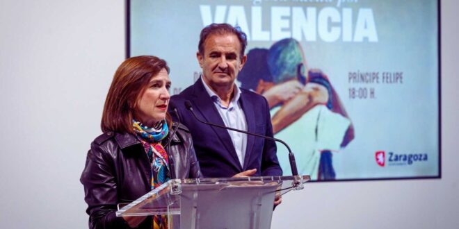 Sara Fernández y Ángel Loren durante la presentación del evento solidario 'Zaragoza suena por Valencia'.