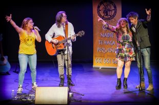 Yago Alonso + Aurora Boreal + Viki Lafuente. Teatro Arbolé. Zaragoza, 25/4/25. Por @phastor_art