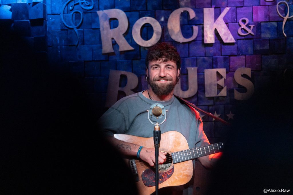 Luis Fercán. Rock & Blues Café. Zaragoza, 27425. Por Alejandro Meavilla para Aragón Musical