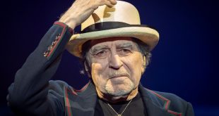 Joaquín Sabina. Pabellón Príncipe Felipe, 12625. Por Luis López Latorre para Aragón Musical