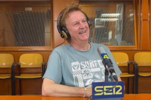 Luis Miguel Bajén, de Biella Nuei, durante la entrevista desde Cadena SER Aragón.