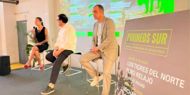 Durante la presentación del festival Pirineos Sur 2025. Foto de Aragón Musical.