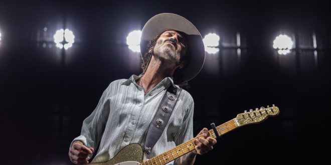 Leiva. Pabellón Príncipe Felipe de Zaragoza, 121025. Foto, Alejandro Meavilla para Aragón Musical