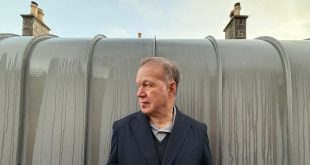 Edwyn Collins es parte de la primera tanda del Lata Gourmet de la Lata de Bombillas. Foto de Fenella Lorimar.