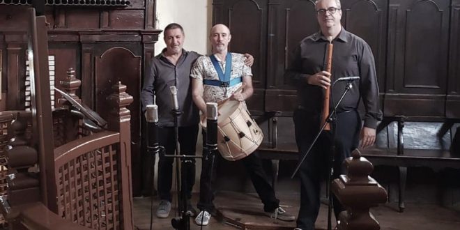 Músicos de frontera