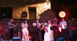 Caamaño y Ameixeiras con El Nido , Festival Castillo de Aínsa 2026 - Foto Sonia Gracia